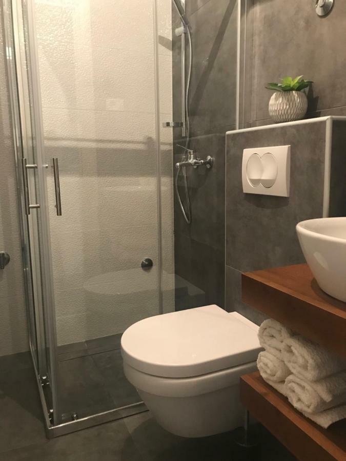 Apartment Klara Primošten Esterno foto